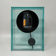 Load image into Gallery viewer, 1970s Astonishing Pendulum Clock by Omodomo in Crystal. Made in Italy Madinteriorart by Maden
