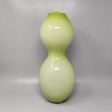 Load image into Gallery viewer, 1970s Astonishing Space Age Green Vase in Murano Glass. Made in Italy Madinteriorart by Maden
