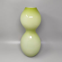 Load image into Gallery viewer, 1970s Astonishing Space Age Green Vase in Murano Glass. Made in Italy Madinteriorart by Maden
