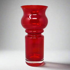 1970s Astonishing Tamara Aladin Vase Tulppaani (#1513) for Riihimaki/Riihimaen Lasi Oy Madinteriorart by Maden