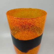 Load image into Gallery viewer, 1970s Astonishing Vase By Ca' dei Vetrai in Murano Glass. Made in Italy Madinteriorart by Maden
