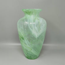 Load image into Gallery viewer, 1970s Exquisited Handcrafted Green Vase by Michielotto in Murano Glass. Madinteriorart by Maden
