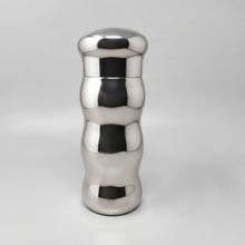 Load image into Gallery viewer, 1970s Gorgeous cocktail shaker by Andrea Fontebasso. Made in Italy Madinteriorart by Maden
