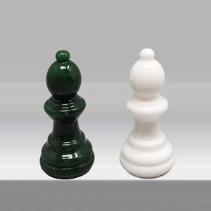 1970s Gorgeous Green and White Chess Set in Volterra Alabaster Handmade Made in Italy Madinteriorart by Maden