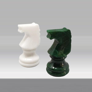 1970s Gorgeous Green and White Chess Set in Volterra Alabaster Handmade Made in Italy Madinteriorart by Maden