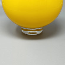 Load image into Gallery viewer, 1970s Gorgeous Yellow Vase by Ind. Vetraria Valdarnese. Made in Italy Madinteriorart by Maden
