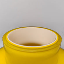 Load image into Gallery viewer, 1970s Gorgeous Yellow Vase by Ind. Vetraria Valdarnese. Made in Italy Madinteriorart by Maden
