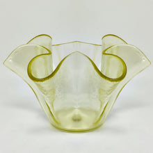 Load image into Gallery viewer, 1970s Italian Murano Glass Yellow "Fazzoletto" Handkerchief Vase by Dogi Madinteriorart by Maden
