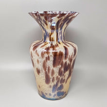 Load image into Gallery viewer, 1970s Luxury Handrafted Vase in Murano Glass by Maestro del Vetro. Made in Italy Madinteriorart by Maden
