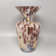 Load image into Gallery viewer, 1970s Luxury Handrafted Vase in Murano Glass by Maestro del Vetro. Made in Italy Madinteriorart by Maden
