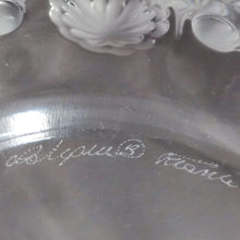 Load image into Gallery viewer, 1970s  Lalique Crystal "Tokyo" Table Lighter Signed. Made in France
