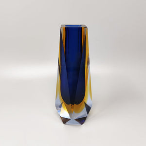 1960s Astonishing Blue Vase By Mandruzzato. Made in Italy Madinteriorart by Maden