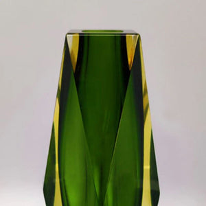 1960s Astonishing Green Vase By Flavio Poli for Seguso. Made in Italy Madinteriorart by Maden