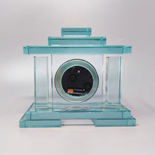 Load image into Gallery viewer, 1970s Astonishing Table Clock by Omodomo in Crystal. Made in Italy Madinteriorart by Maden
