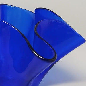 1970s Blue Vase "Fazzoletto" by Dogi in Murano Glass. Made in Italy Madinteriorart by Maden