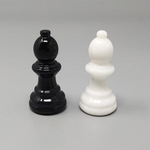 1970s Gorgeous Black and White Chess Set in Volterra Alabaster Handmade Made in Italy Madinteriorart by Maden