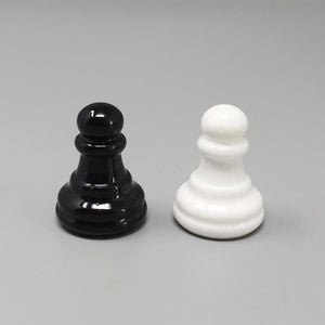 1970s Gorgeous Black and White Chess Set in Volterra Alabaster Handmade Made in Italy Madinteriorart by Maden