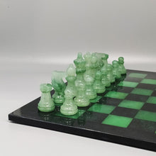 Load image into Gallery viewer, 1970s Stunning Black and Green Chess Set in Volterra Alabaster Handmade Made in Italy Madinteriorart by Maden
