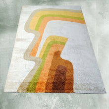 Load image into Gallery viewer, 1970s Stunning Space Age Rug in Wool. Made in Italy Madinteriorart by Maden
