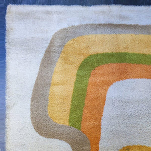 1970s Stunning Space Age Rug in Wool. Made in Italy Madinteriorart by Maden